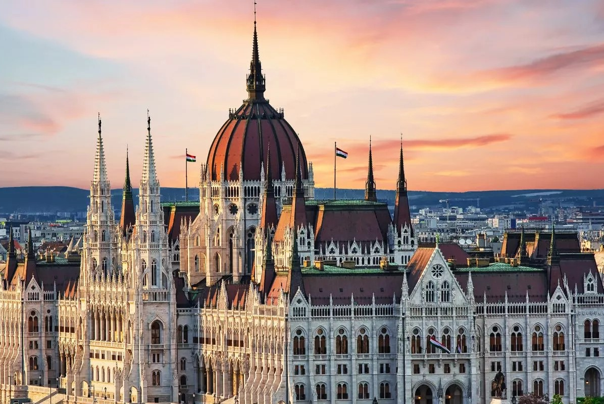 Ansicht vom Budapester Parlament